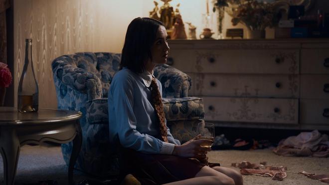 《亢奋》大结局：赞达亚的Rue深陷毒窝，全员沦陷